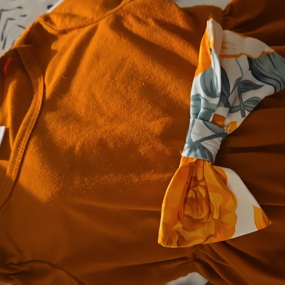 Matching Set - Picture 5 of 6